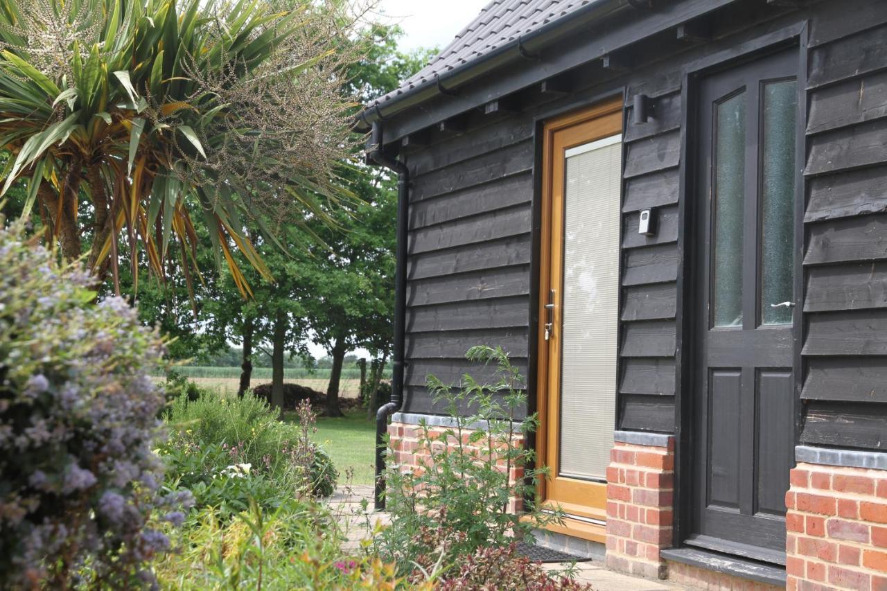 Superb Stokesby Barn Apartment - Norfolk Broads & Norwich Eksteriør billede
