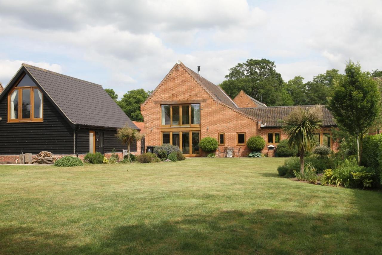 Superb Stokesby Barn Apartment - Norfolk Broads & Norwich Eksteriør billede