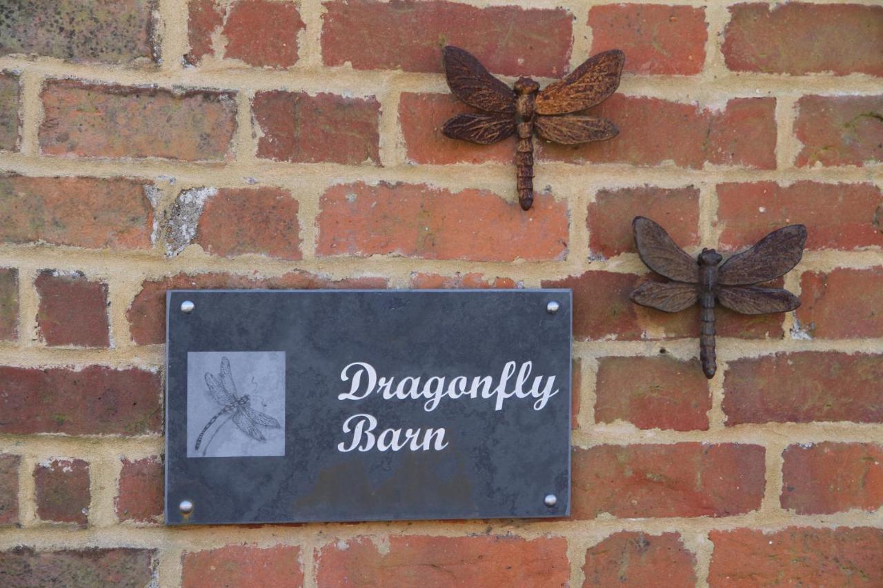 Superb Stokesby Barn Apartment - Norfolk Broads & Norwich Eksteriør billede